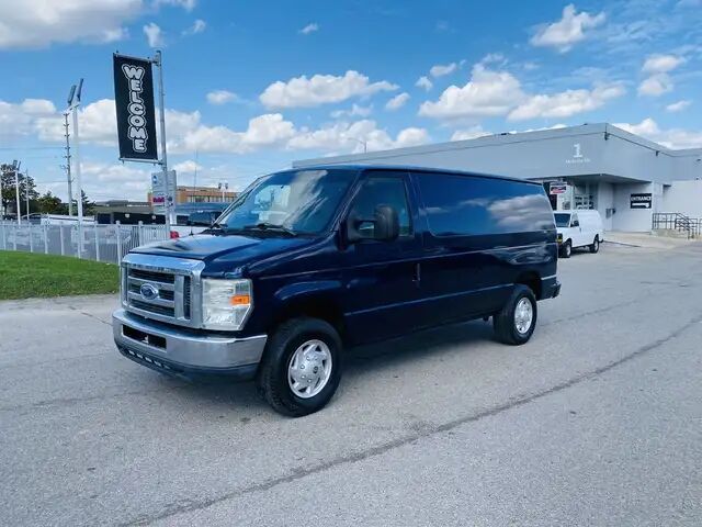 Ford E-350