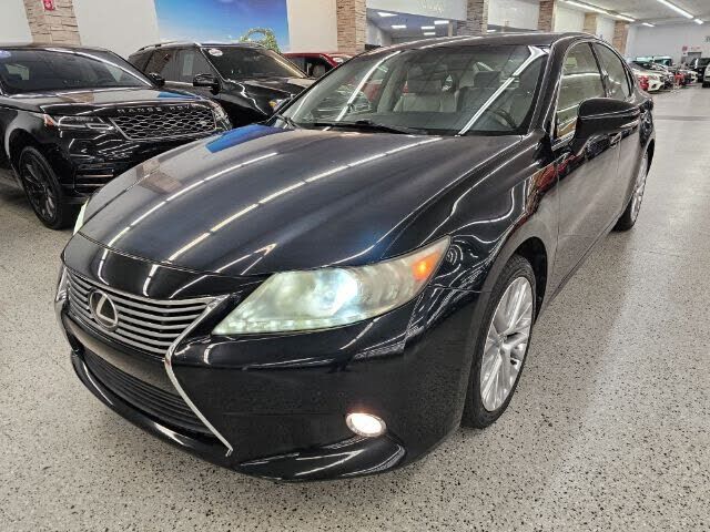 2013 LEXUS ES