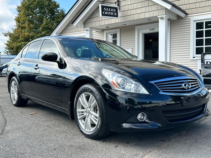 Infiniti G37