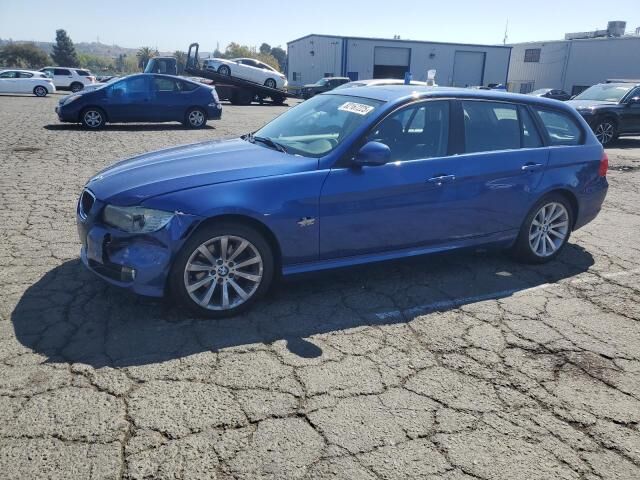 BMW 328i