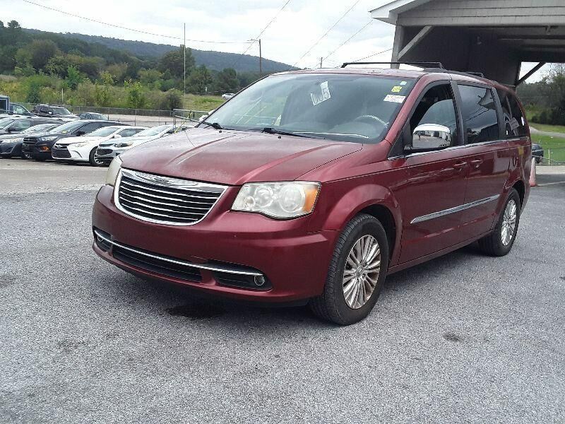 Chrysler Town and Country