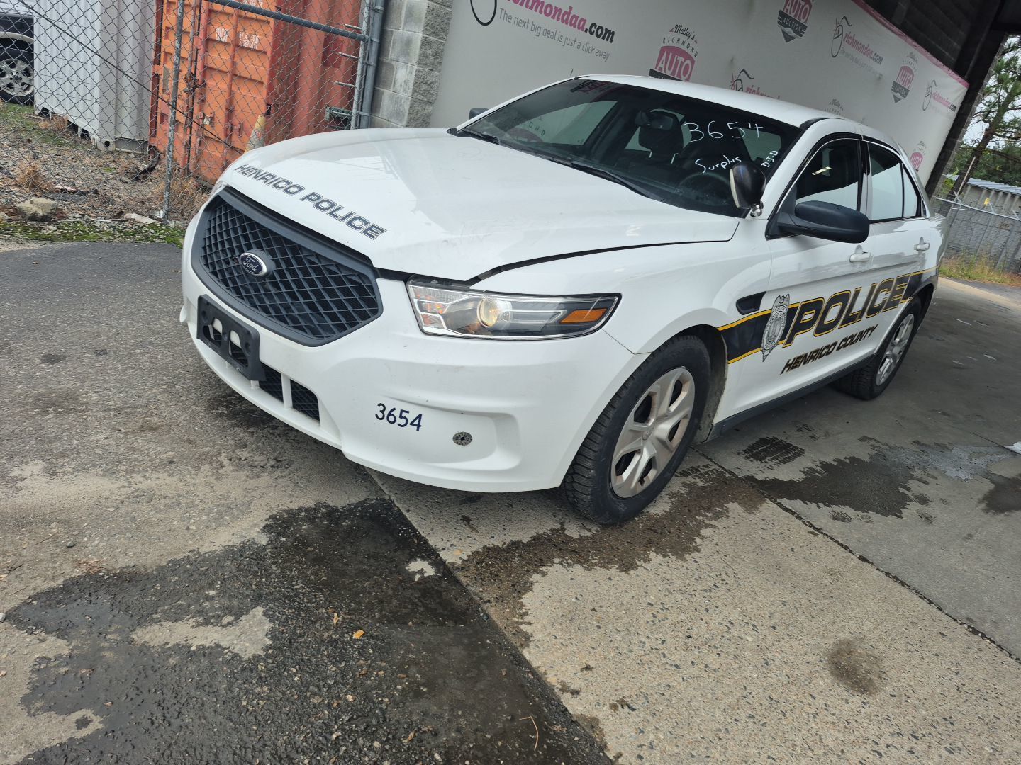 Ford Taurus