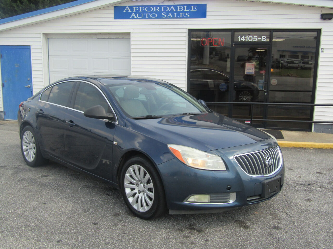 2011 BUICK Regal