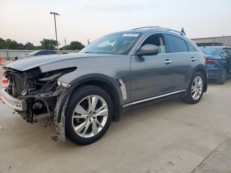 Infiniti FX35