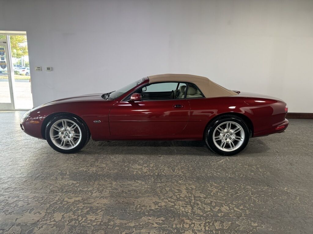 Jaguar XK8