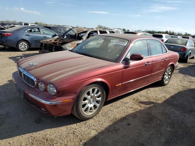 Jaguar XJ