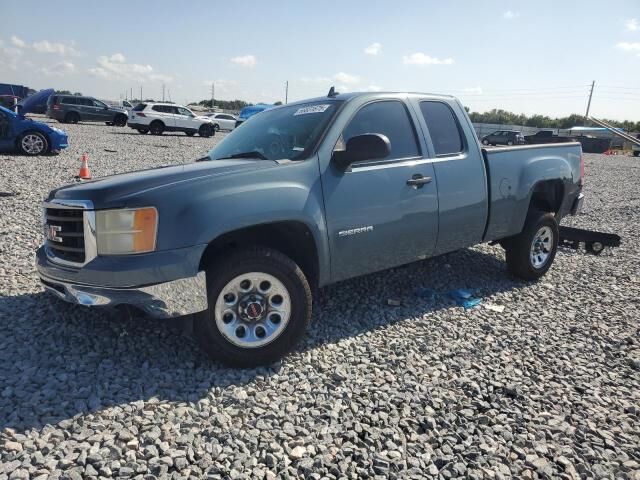 GMC Sierra