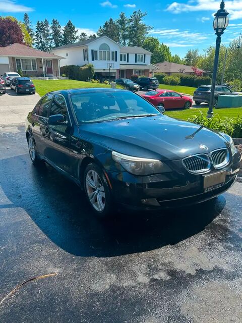 BMW 528i