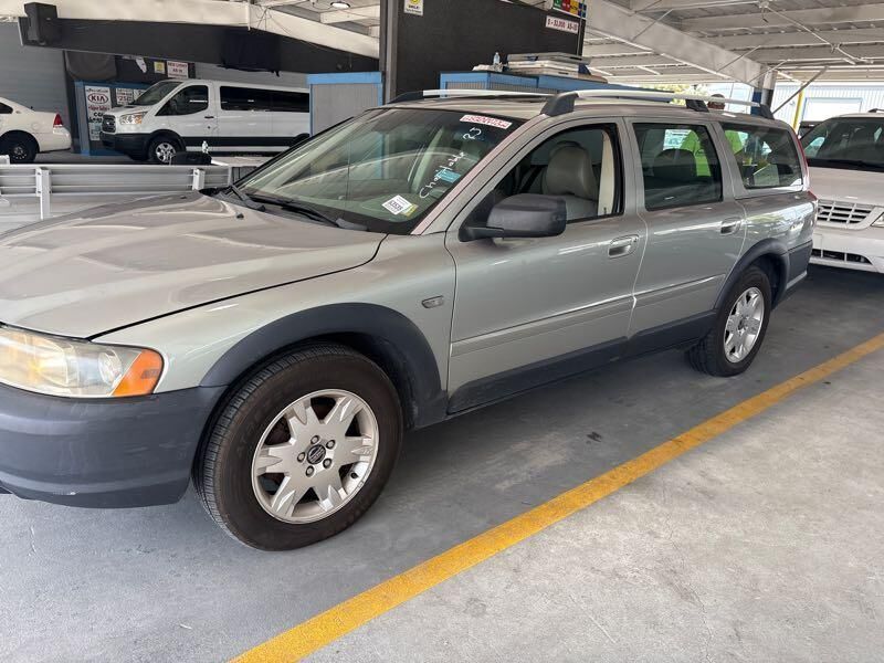 Volvo XC70