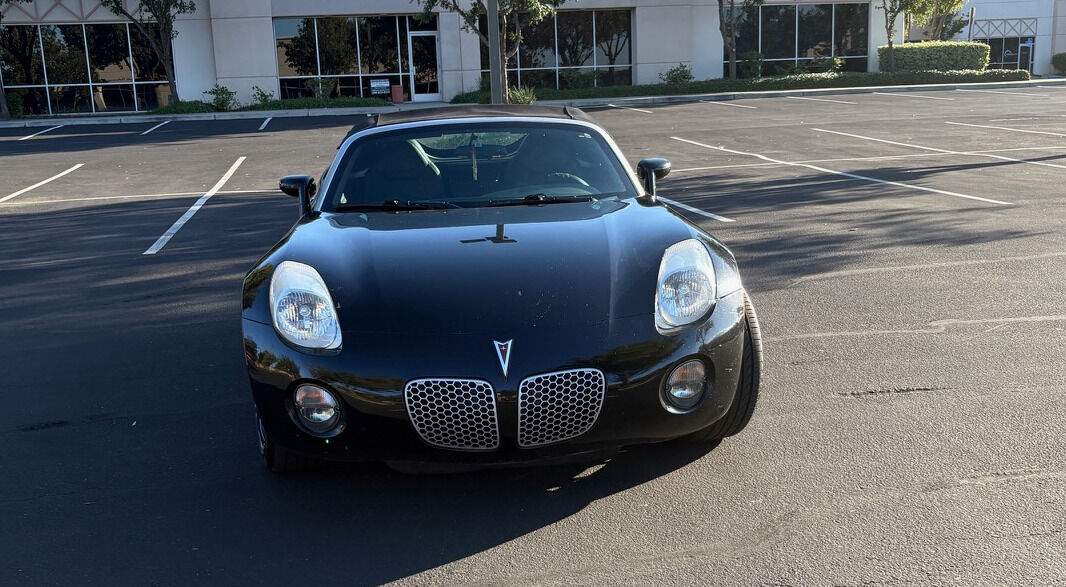 Pontiac Solstice