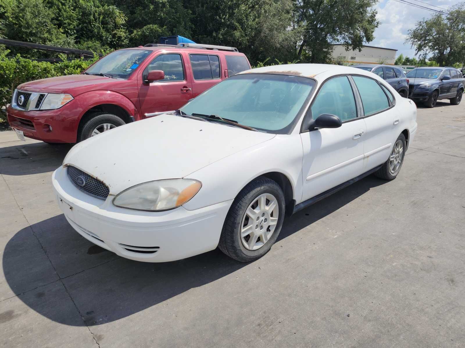 Ford Taurus