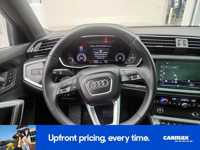 2022 Audi Q3
