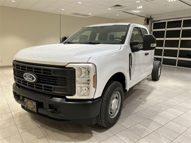 2026 FORD F-250