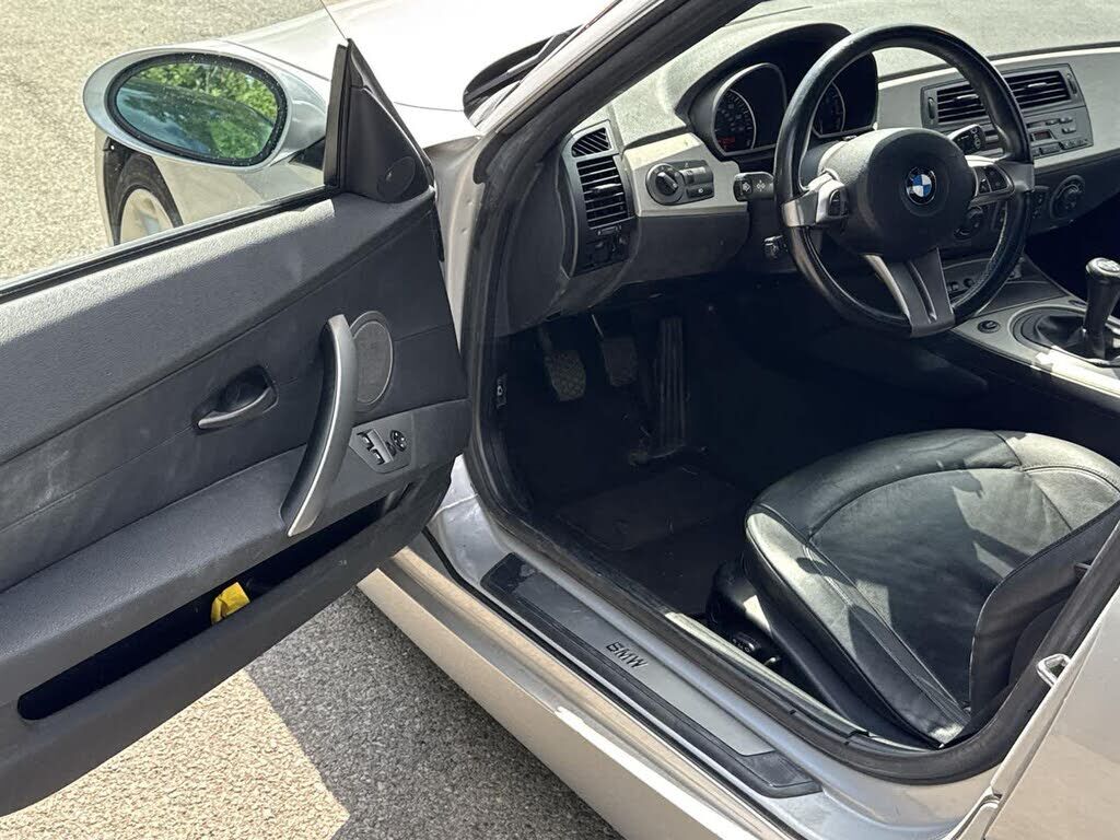 2004 BMW Z4