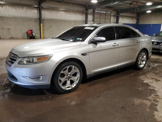 Ford Taurus