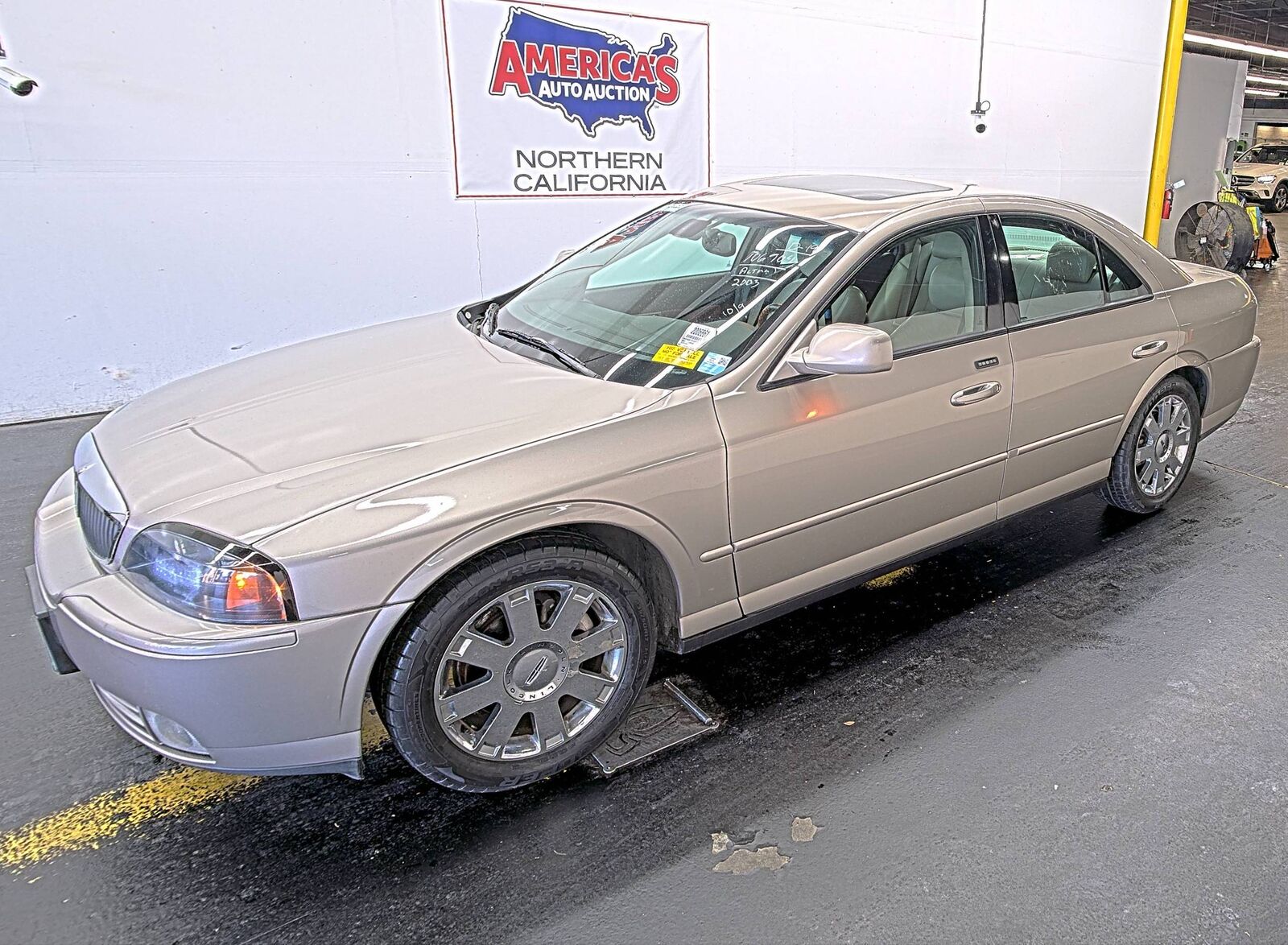 Lincoln LS