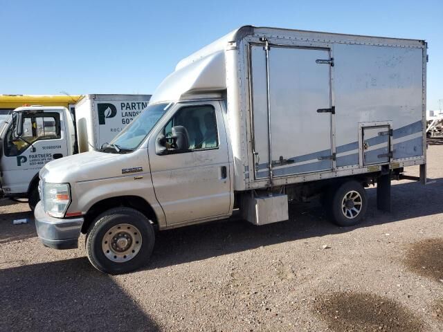 Ford E-350