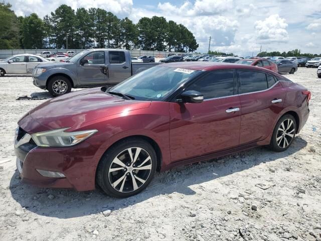 Nissan Maxima