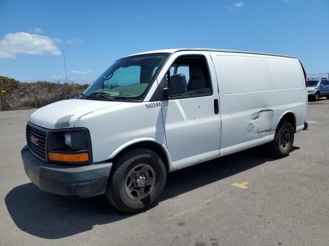 GMC Savana