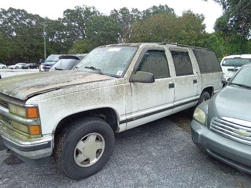 Chevrolet Suburban