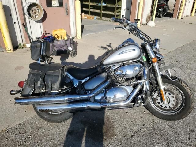 Suzuki VL800K