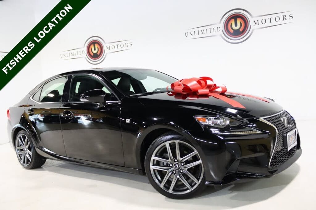 Lexus IS