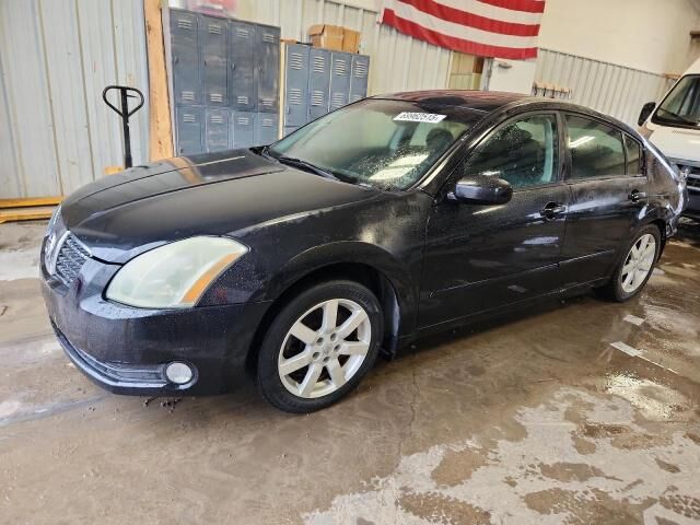 Nissan Maxima