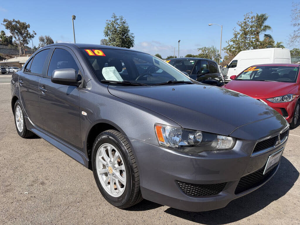 Mitsubishi Lancer