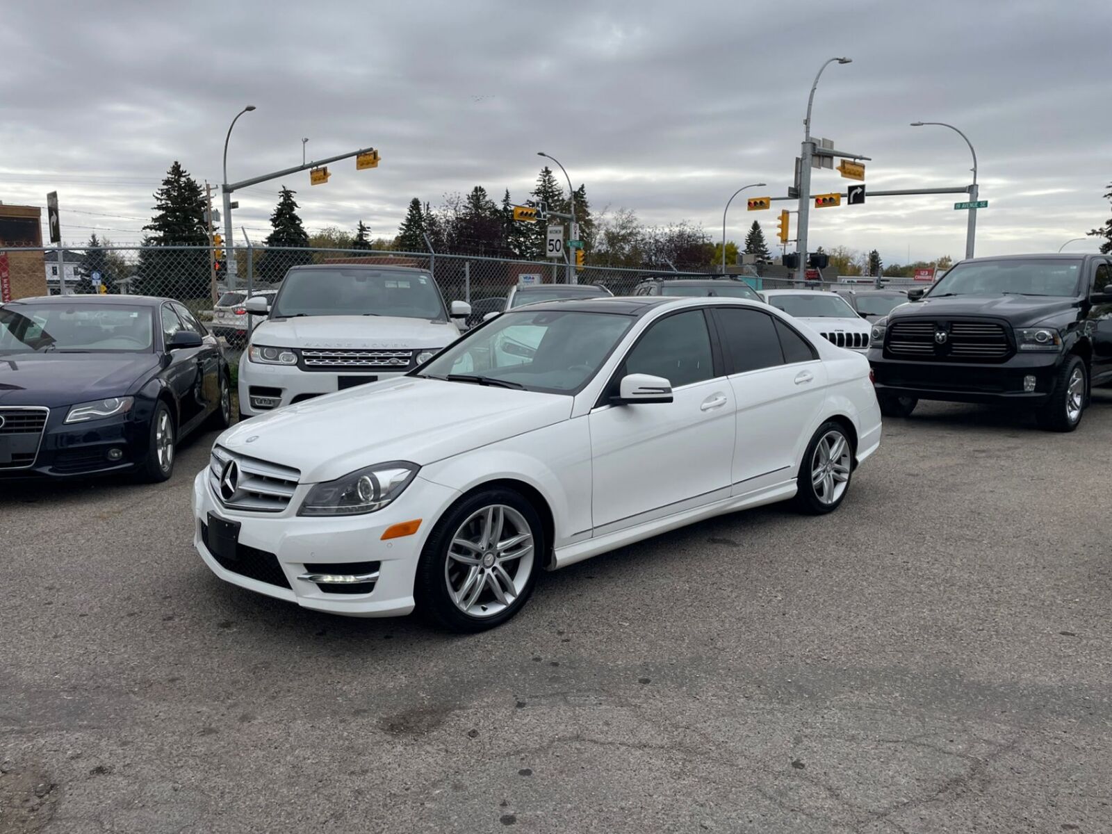 Mercedes-Benz C-Class