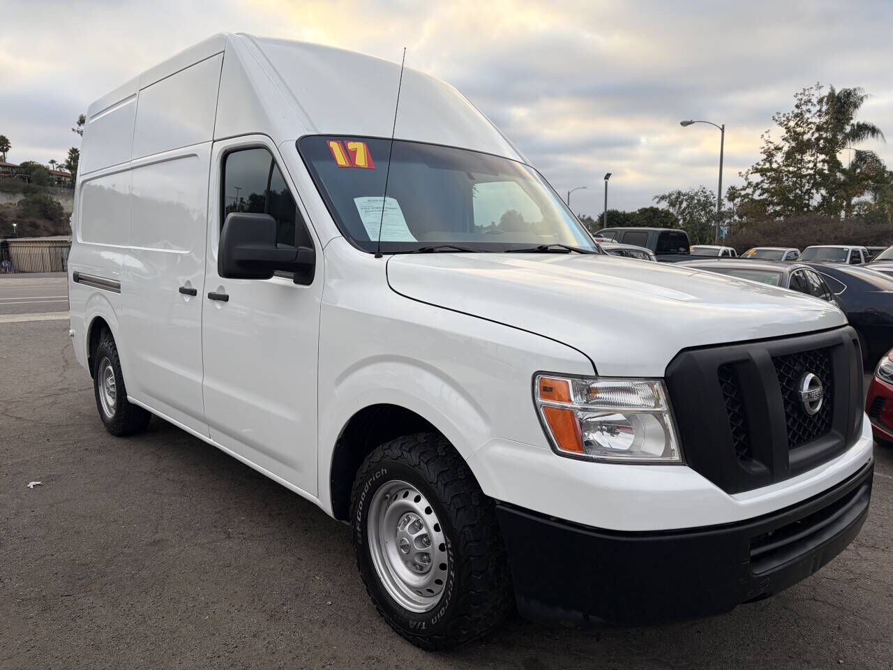 Nissan NV