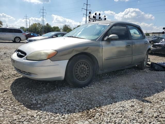 Ford Taurus
