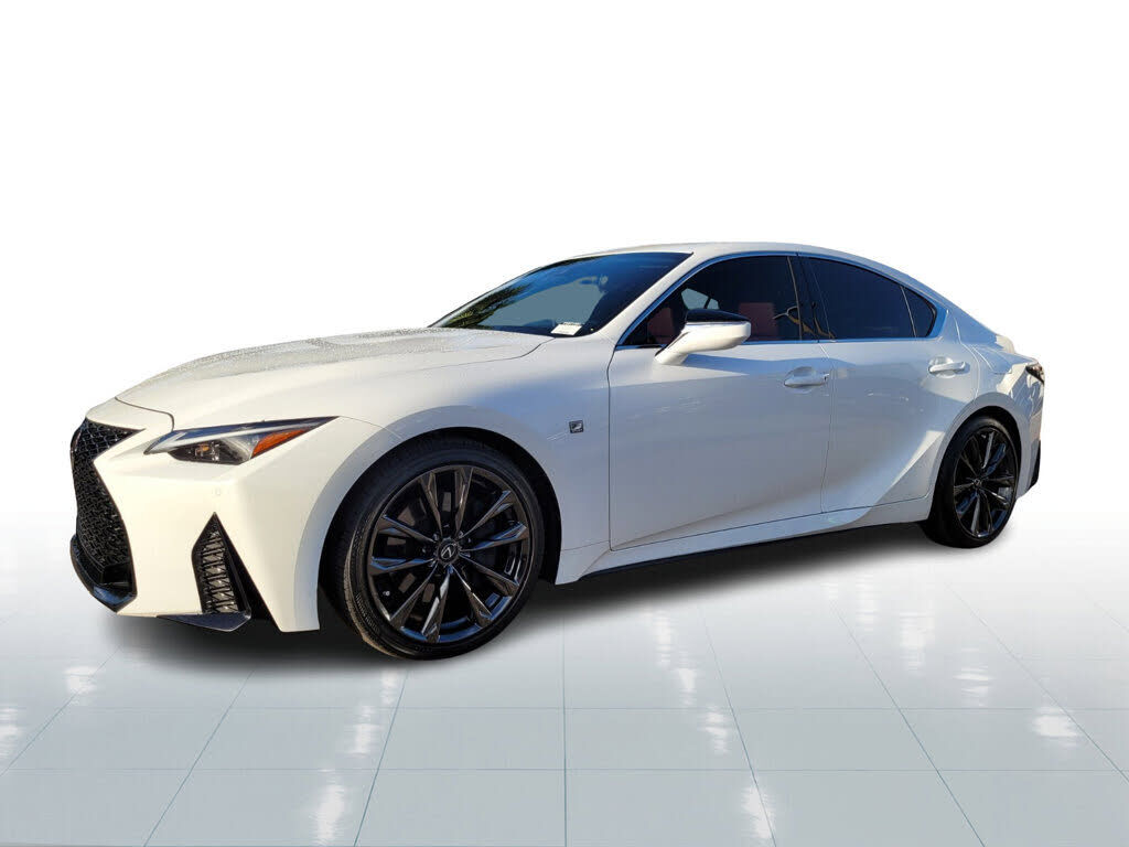 2023 Lexus IS