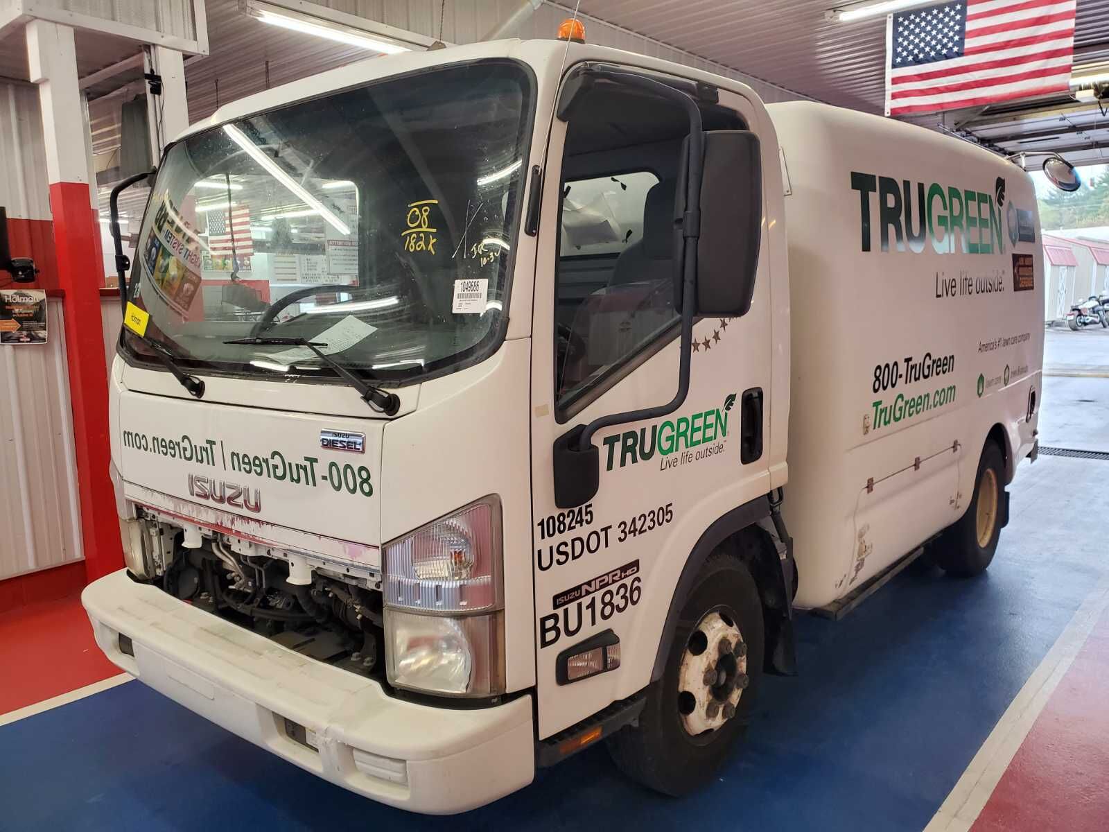 Isuzu NPR