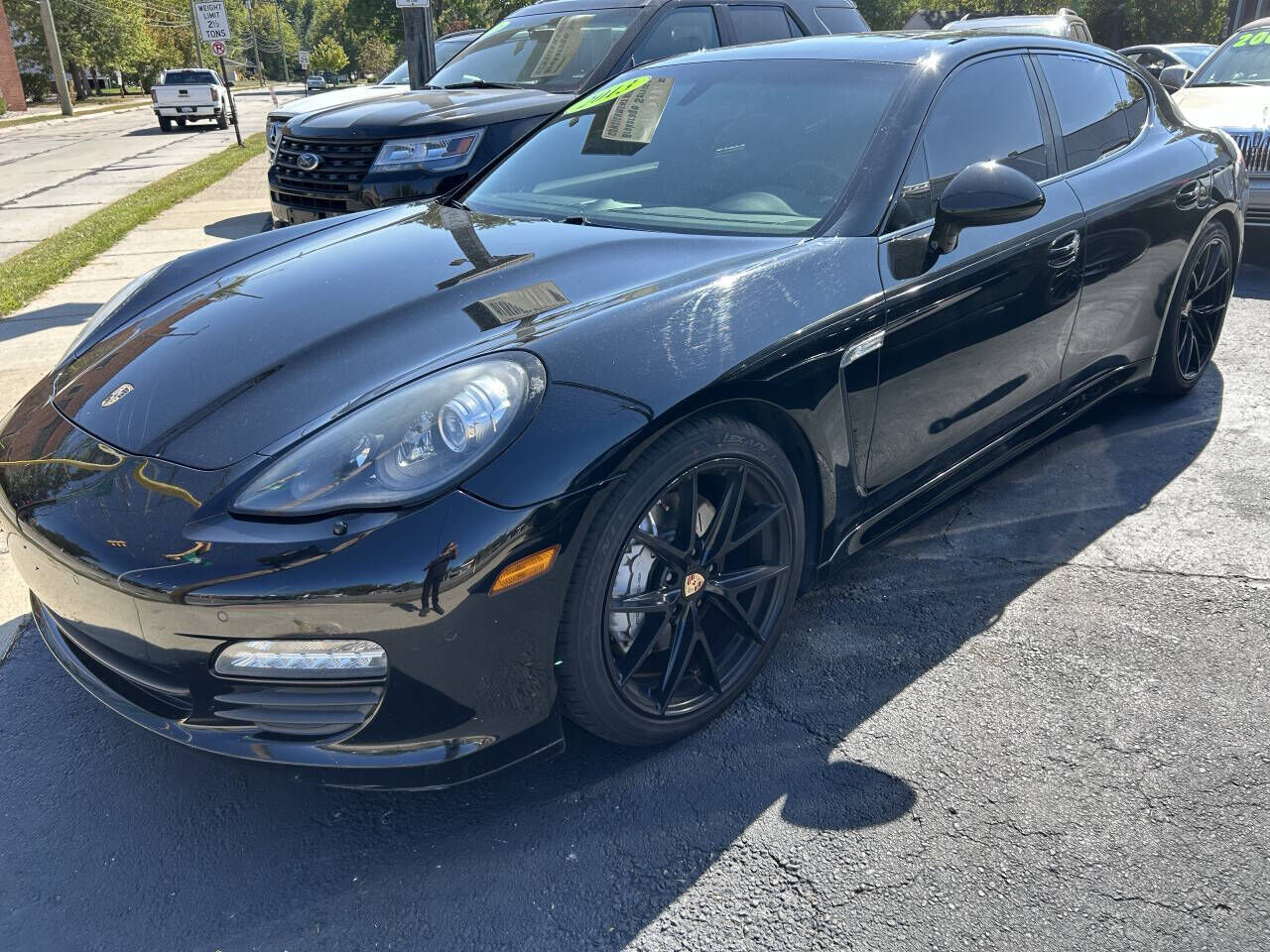 2013 PORSCHE Panamera