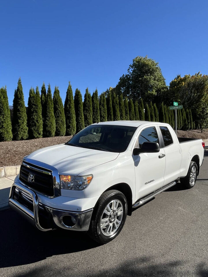 2012 TOYOTA Tundra