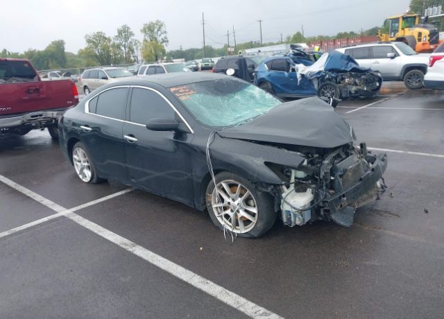 Nissan Maxima
