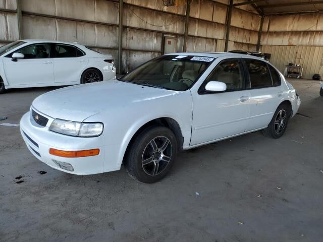 Nissan Maxima