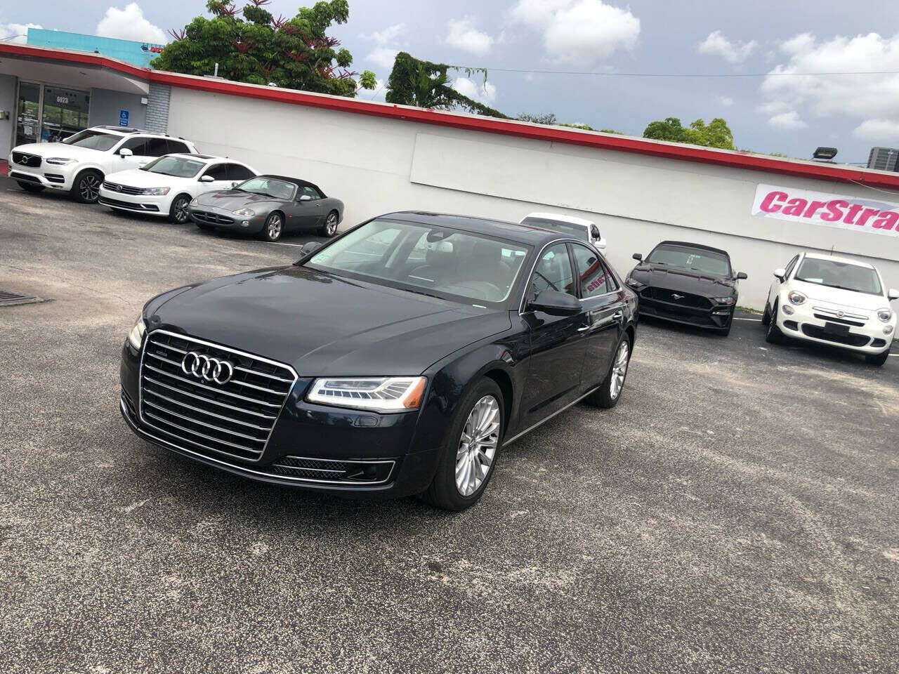 2015 AUDI A8