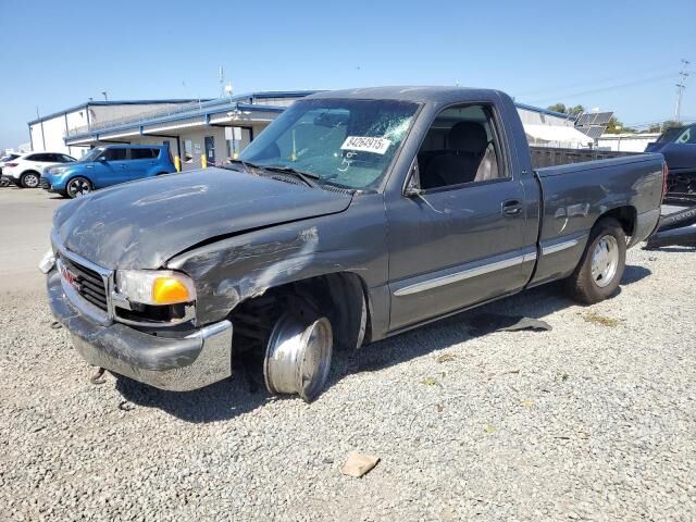 GMC Sierra