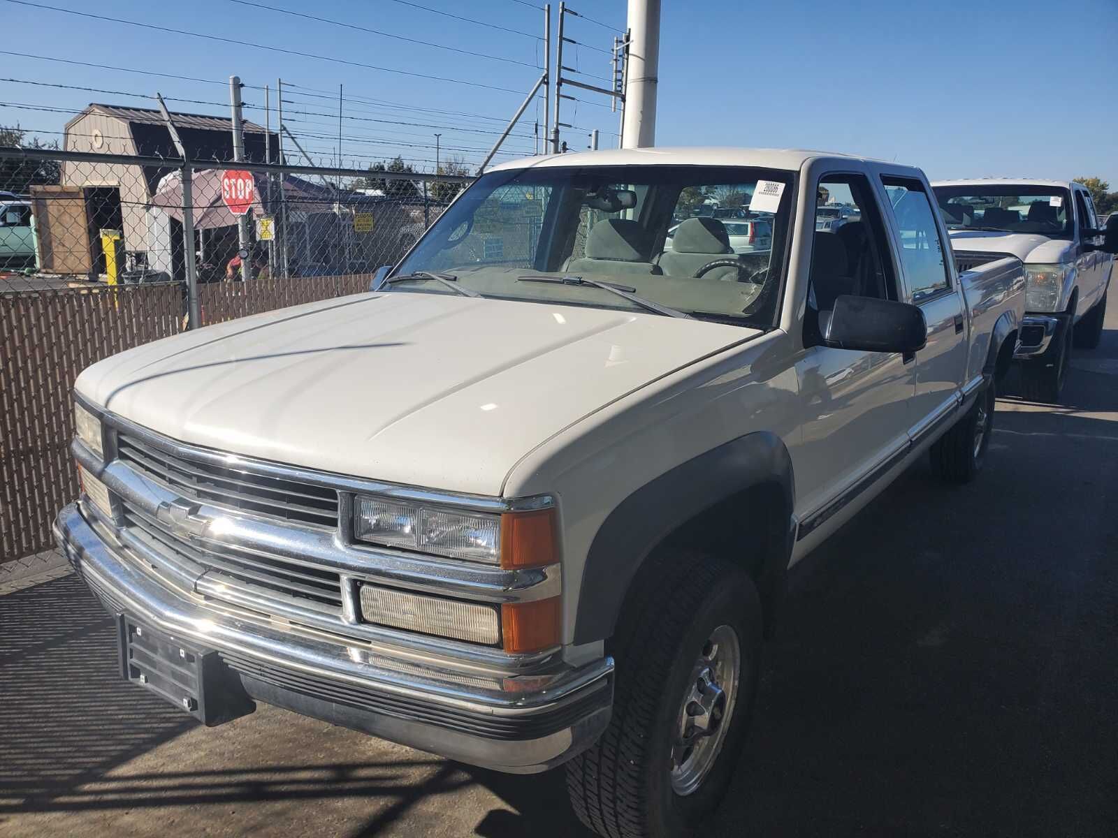 Chevrolet GMT-400