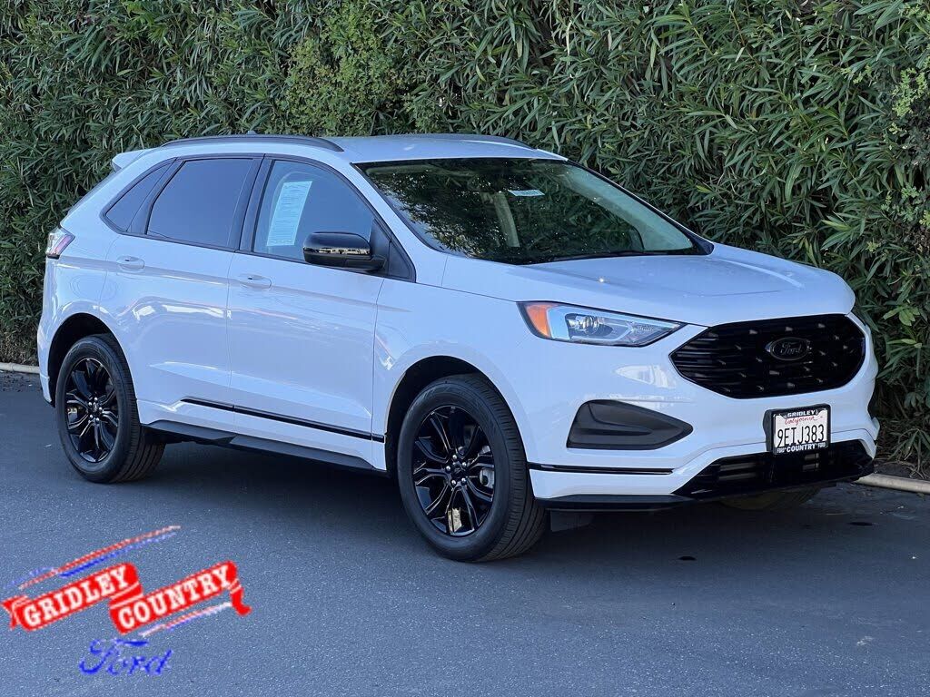 2022 FORD Edge