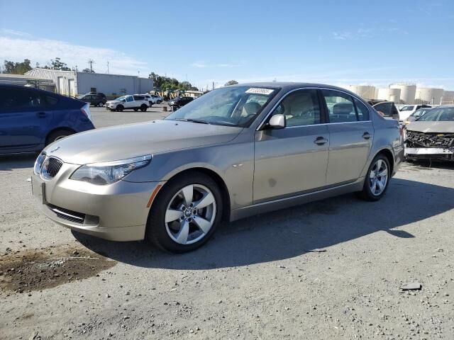 BMW 528i