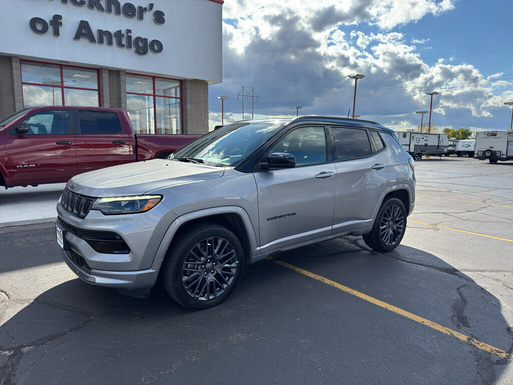 2023 JEEP Compass