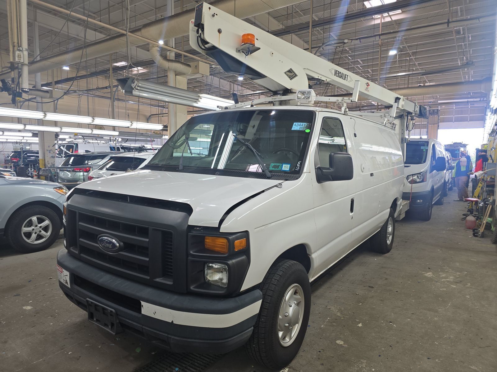 Ford E-350