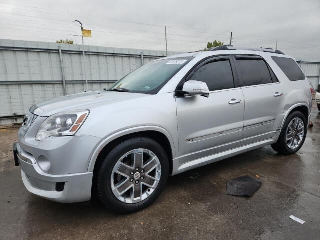 GMC Acadia