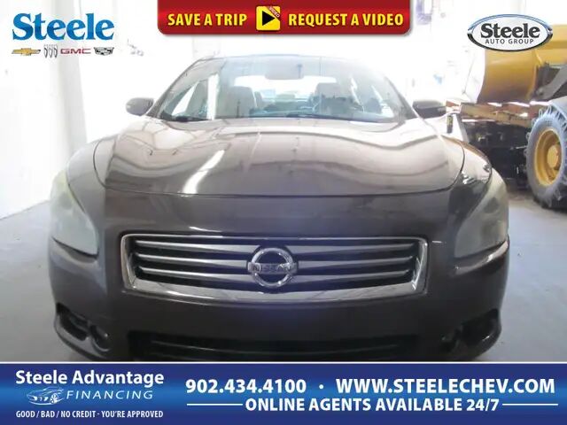 Nissan Maxima
