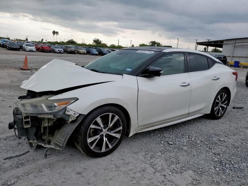 Nissan Maxima