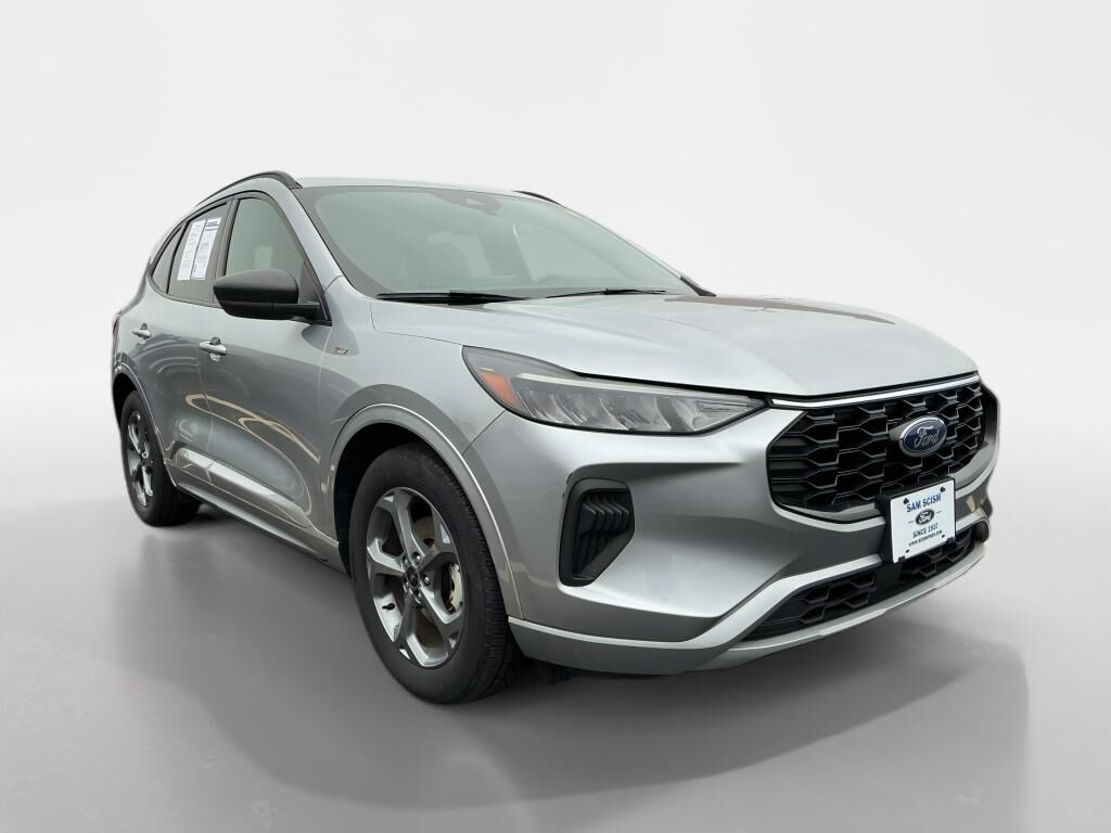2023 FORD Escape