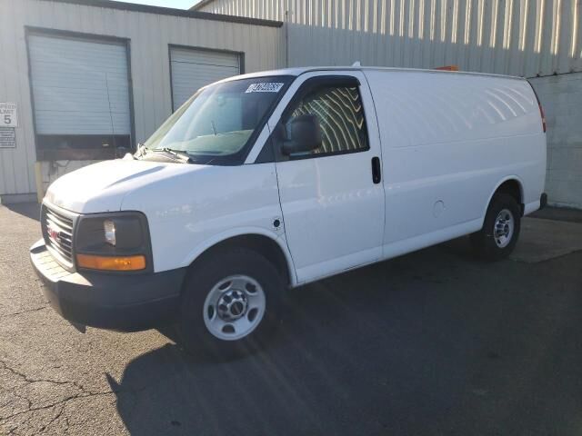 GMC Savana