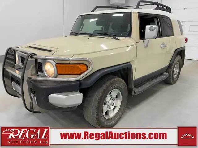 Toyota FJ Cruiser